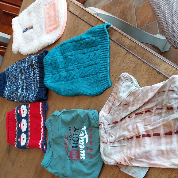 Assorted CAT/DOG pet clothing bundle, size- sm, xs - Picture 4 of 11